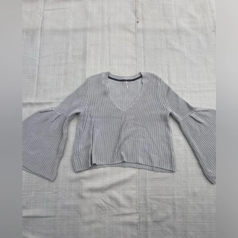 Women's Free People Bell Sleeve Sweater - Sz. M